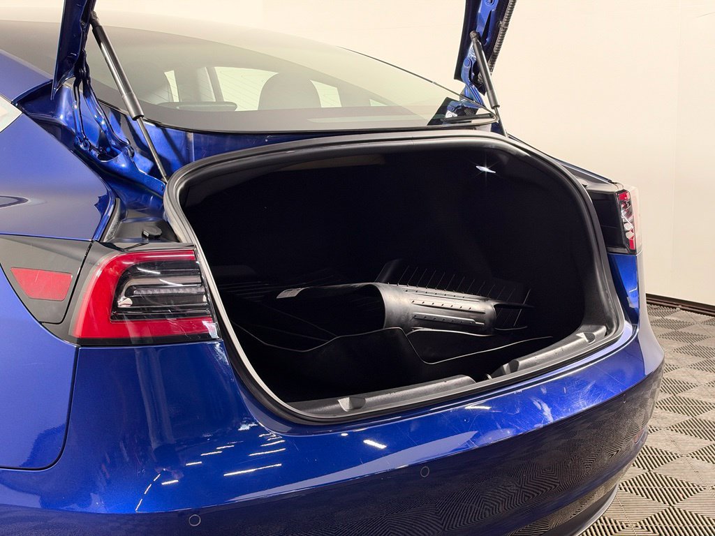 Used 2020 Tesla Model 3 Standard Range Plus RWD image 28
