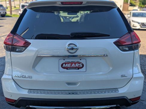 Used 2023 Nissan Rogue SV AWD/4WD image 14