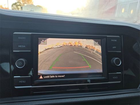 Used 2024 Volkswagen Jetta S image 22