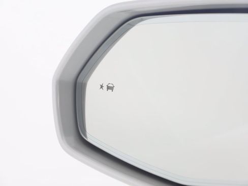 Used 2017 Cadillac XT5 Luxury w/ Driver Awareness Package image 24