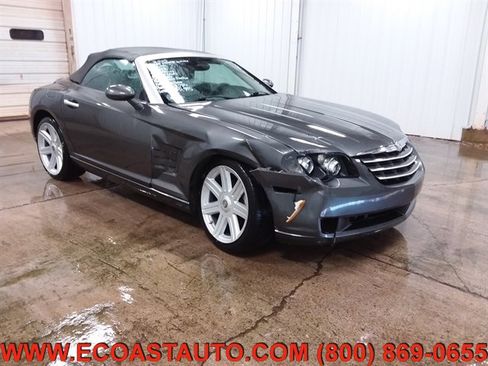 Used 2005 Chrysler Crossfire Limited image 1