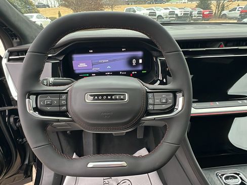 Used 2024 Jeep Wagoneer Launch Edition image 26
