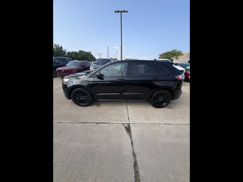Used 2024 Ford Edge ST-Line AWD/4WD image 2
