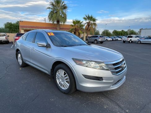 Used 2012 Honda Crosstour EX image 7