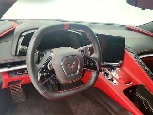 Used 2023 Chevrolet Corvette Stingray Premium Cpe w/ Z51 Performance Package image 14