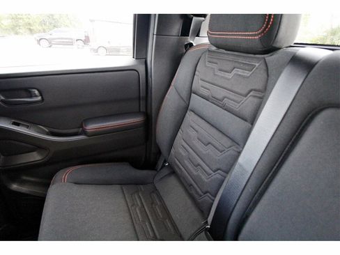 New 2026 Nissan Frontier PRO-4X w/ Pro-4x Convenience Package image 11