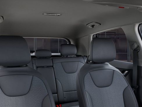 New 2025 Kia Niro EX image 28