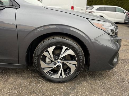 Used 2025 Subaru Legacy Premium image 12