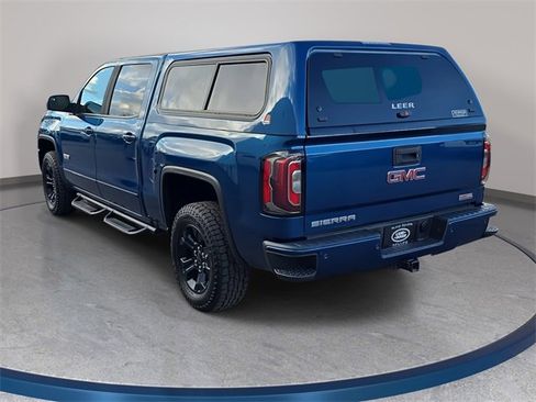 Used 2018 GMC Sierra 1500 SLT w/ All Terrain X Package image 8