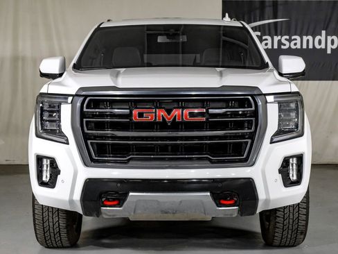 Used 2021 GMC Yukon XL AT4 w/ AT4 Premium Package image 3