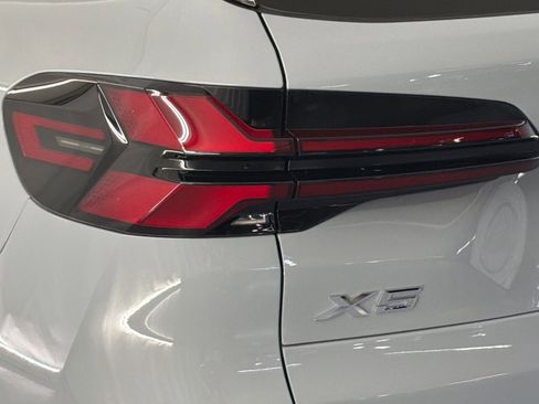 New 2026 BMW X5 xDrive50e w/ M Sport Package image 13