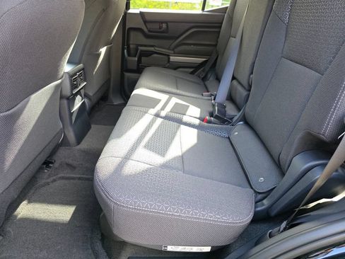 New 2026 Toyota 4Runner SR5 AWD/4WD image 23