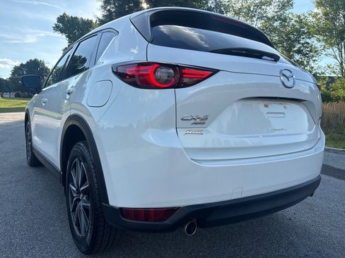 Used 2017 MAZDA CX-5 Grand Touring w/ Premium Package AWD/4WD image 3