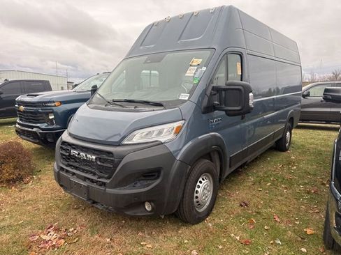 Used 2024 RAM ProMaster 3500 image 3