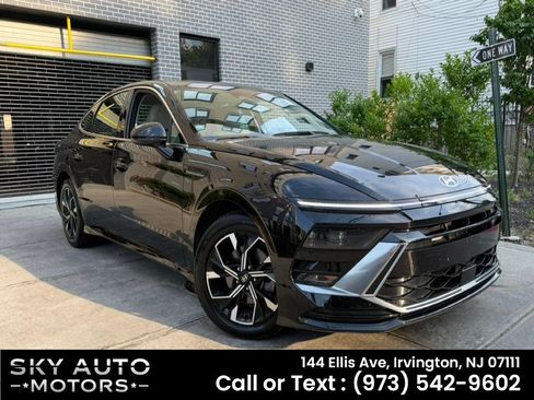 Used 2024 Hyundai Sonata SEL FWD image 3