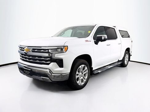 Used 2023 Chevrolet Silverado 1500 LTZ w/ LTZ Convenience Package II AWD/4WD image 3