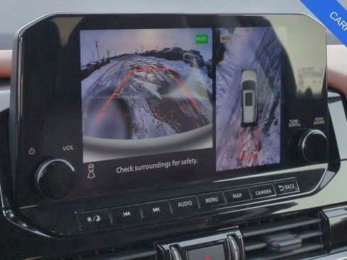 Used 2022 Nissan Pathfinder Platinum w/ Cargo Package image 32