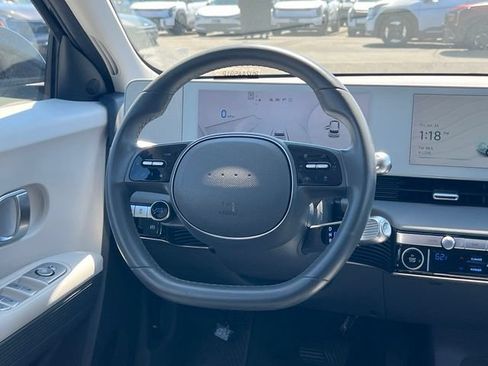 Used 2024 Hyundai Ioniq 5 SE AWD/4WD image 16