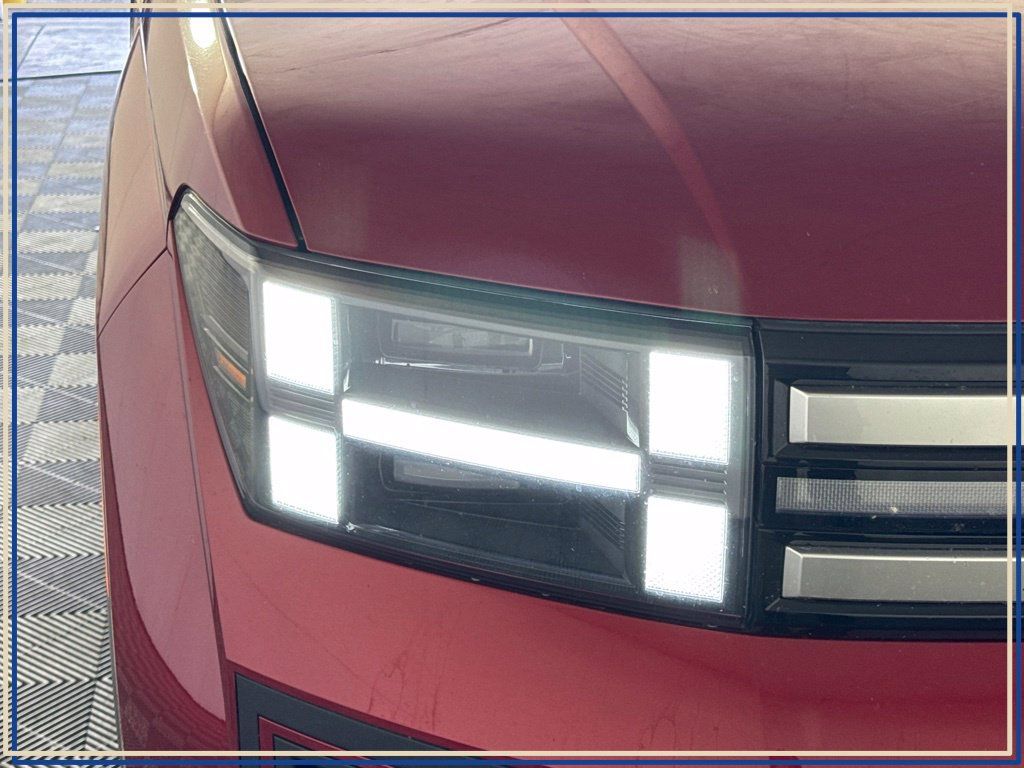 Used 2025 Hyundai Santa Fe SEL AWD/4WD image 44