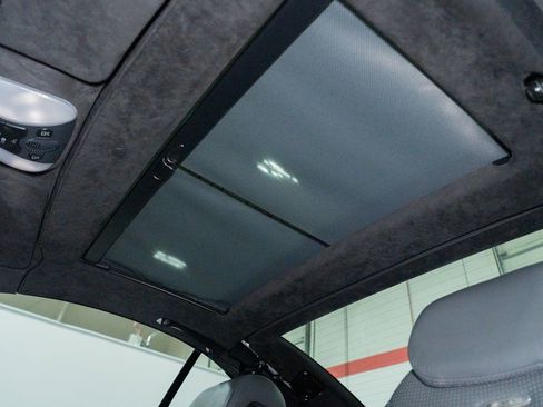 Used 2004 Mercedes-Benz SL 55 AMG image 40