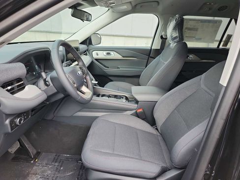 New 2026 Ford Explorer Active image 11