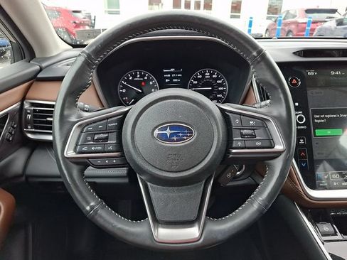 Used 2025 Subaru Outback Touring AWD/4WD image 22