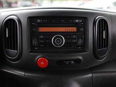 Used 2011 Nissan Cube 1.8 S w/ Interior Designer Pkg FWD image 30