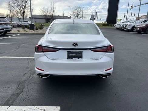 Certified 2025 Lexus ES 350 350 w/ Premium Package image 4