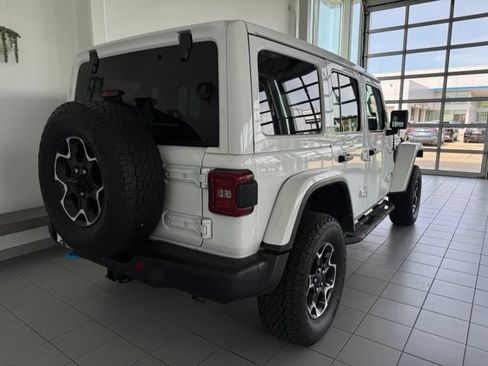 Used 2021 Jeep Wrangler Unlimited Rubicon 4xe w/ Steel Bumper Group AWD/4WD image 33