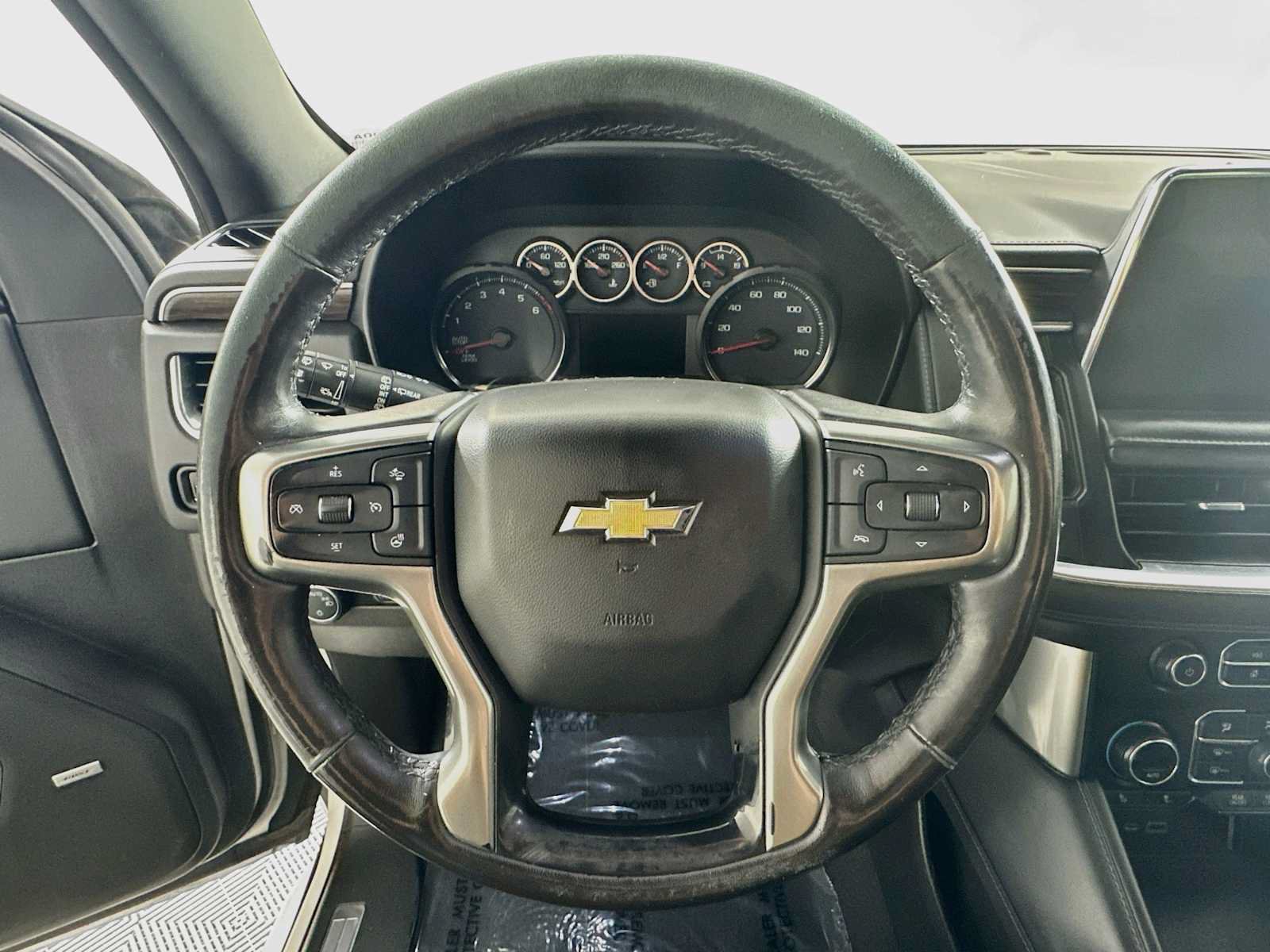 Used 2021 Chevrolet Tahoe LT w/ Luxury Package RWD image 15