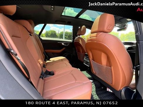 Used 2023 Audi Q8 Premium Plus w/ Premium Plus Package AWD/4WD image 19