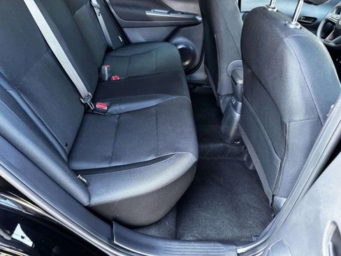 Used 2024 Nissan Kicks S image 38