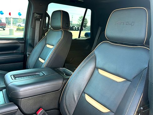 Used 2023 GMC Yukon AT4 w/ Max Trailering Package image 14