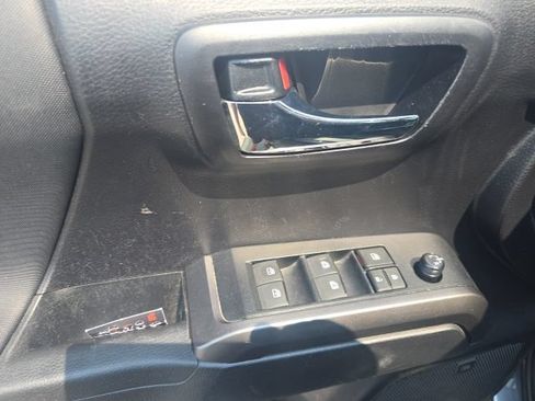 Used 2021 Toyota Tacoma TRD Pro AWD/4WD image 7