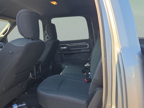 Used 2021 RAM 3500 Big Horn w/ Level B Equipment Group AWD/4WD image 11