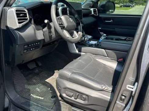 Used 2023 Toyota Tundra Platinum AWD/4WD image 13