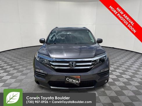 Used 2018 Honda Pilot Elite image 2