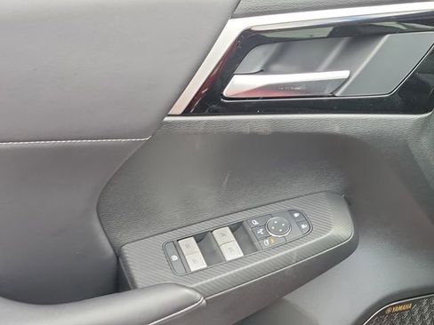 New 2026 Mitsubishi Outlander SE image 24