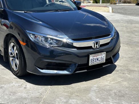 Used 2018 Honda Civic LX image 9