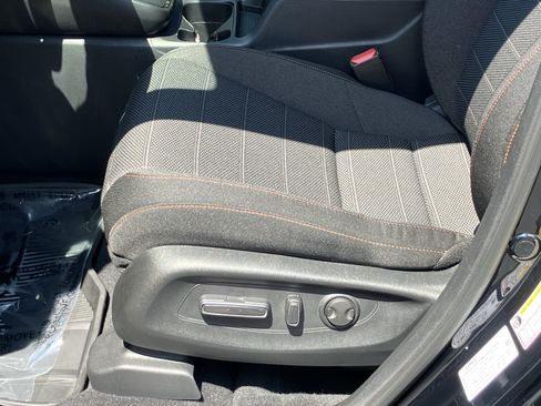 Used 2023 Honda CR-V Sport image 17