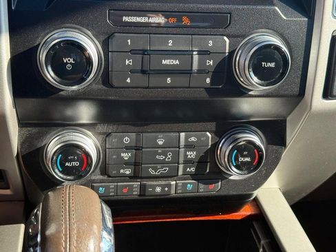 Used 2020 Ford F150 King Ranch image 23