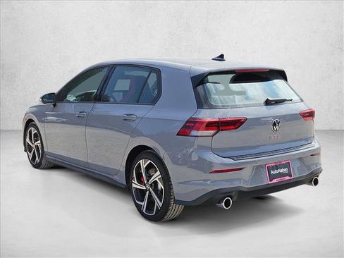 New 2025 Volkswagen Golf SE image 8