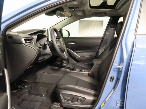 Used 2026 Toyota Corolla Cross XLE w/ Convenience Package FWD image 10