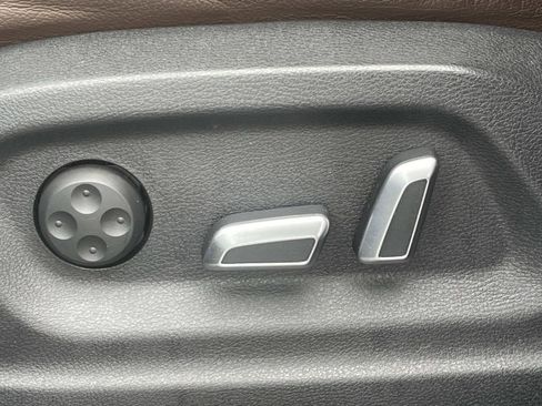 Used 2017 Audi Q5 2.0T Premium Plus image 17