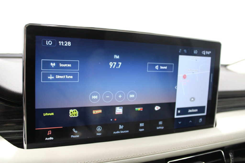 Used 2023 Lincoln Nautilus Black Label w/ Class II Trailer Tow Package AWD/4WD image 52