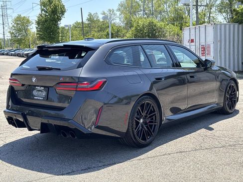 Used 2026 BMW M5 Touring AWD/4WD image 7