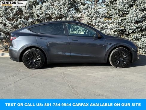 Used 2024 Tesla Model Y Long Range image 10