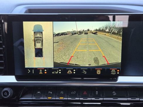 New 2026 Chevrolet Silverado 1500 LT Trail Boss w/ Safety Package image 15