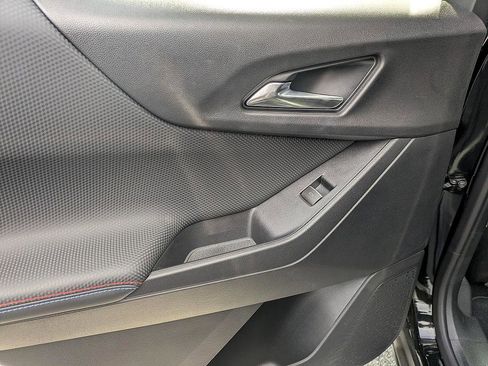 Certified 2025 Chevrolet Equinox RS image 23