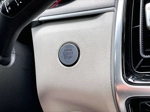Used 2022 Kia Sorento SX FWD image 29